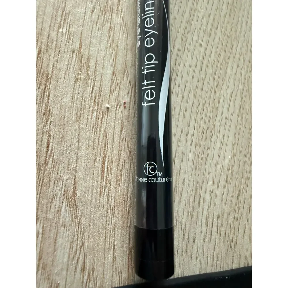 New Femme Couture Eye Drama Felt Tip Eyeliner - Black